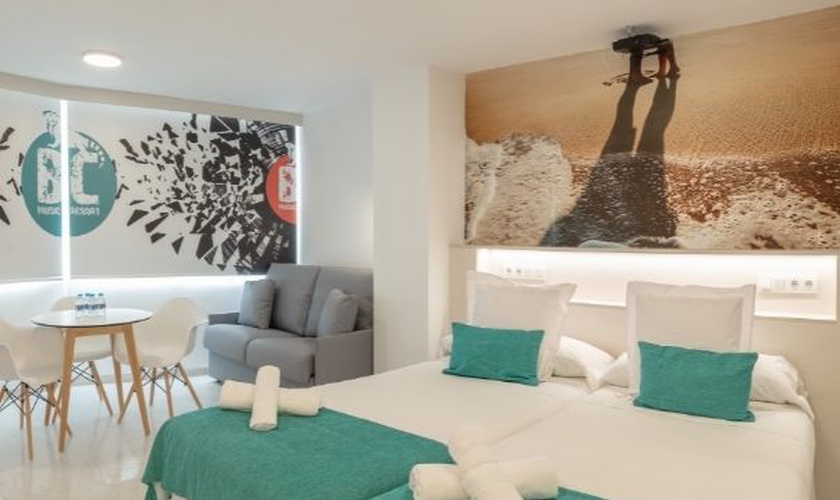 Apartamentos únicos para vivir la fiesta Apartamentos BC Music Resort™ (Recommended for Adults) Benidorm